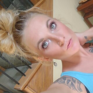 Karishine: , , 